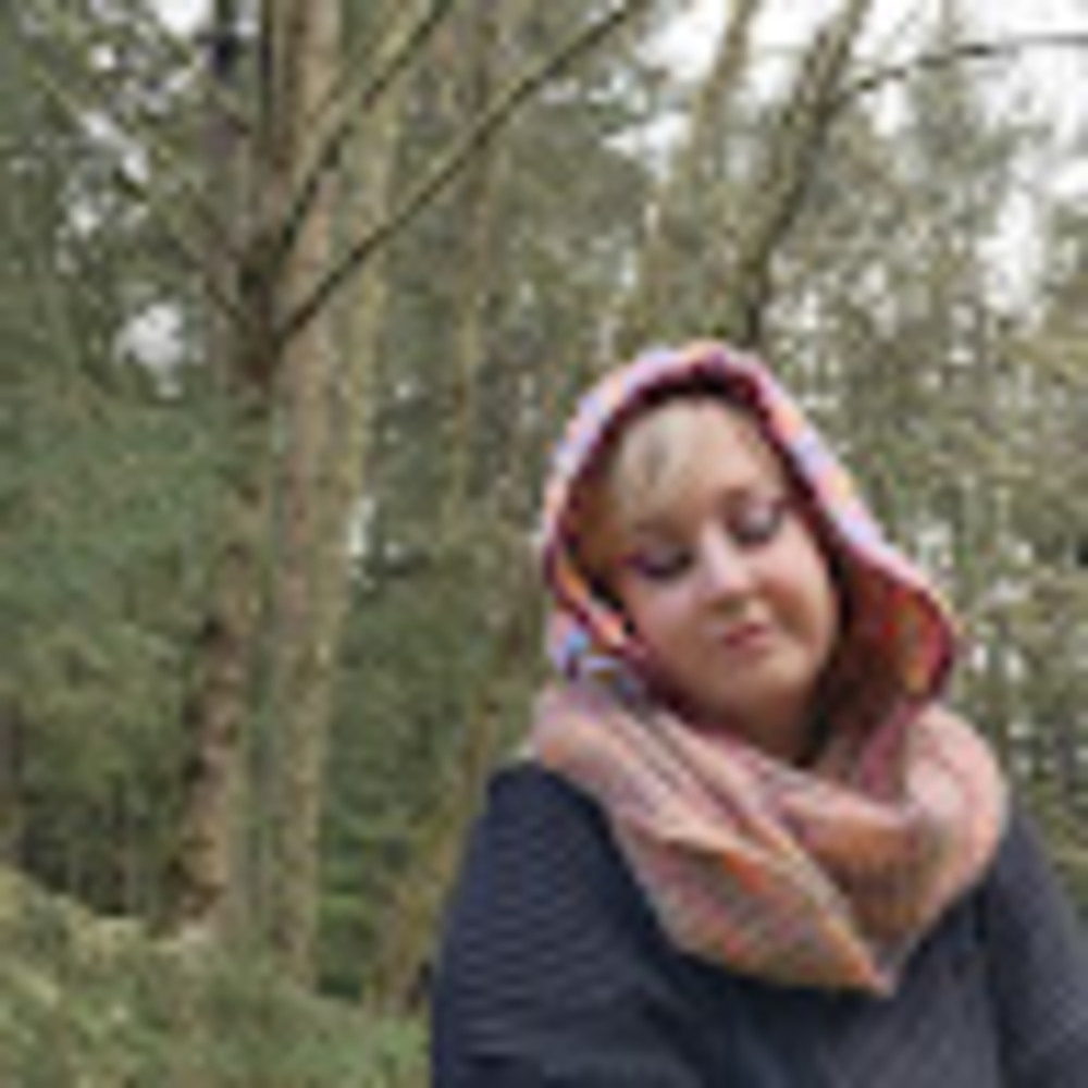 Meet your Posher, Lorelei